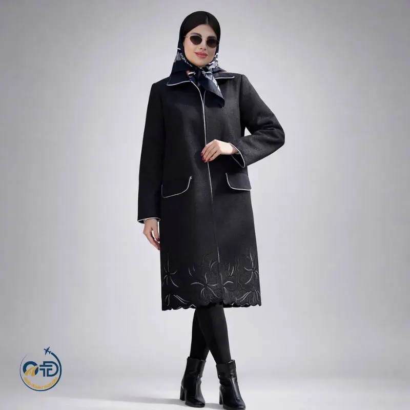 پالتو زنانه مخمل پتینه با گلدوزی و بروکنه‌دوزی