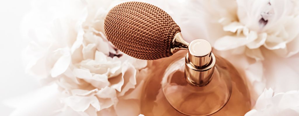 هدیه عطر اورجینال برای روز مادر و روز پدر